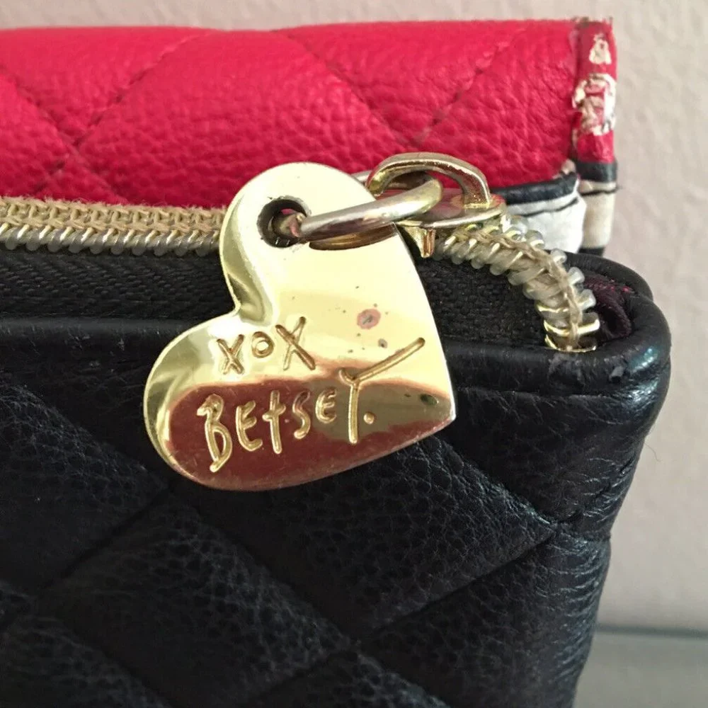 Betsey Johnson chic quilted